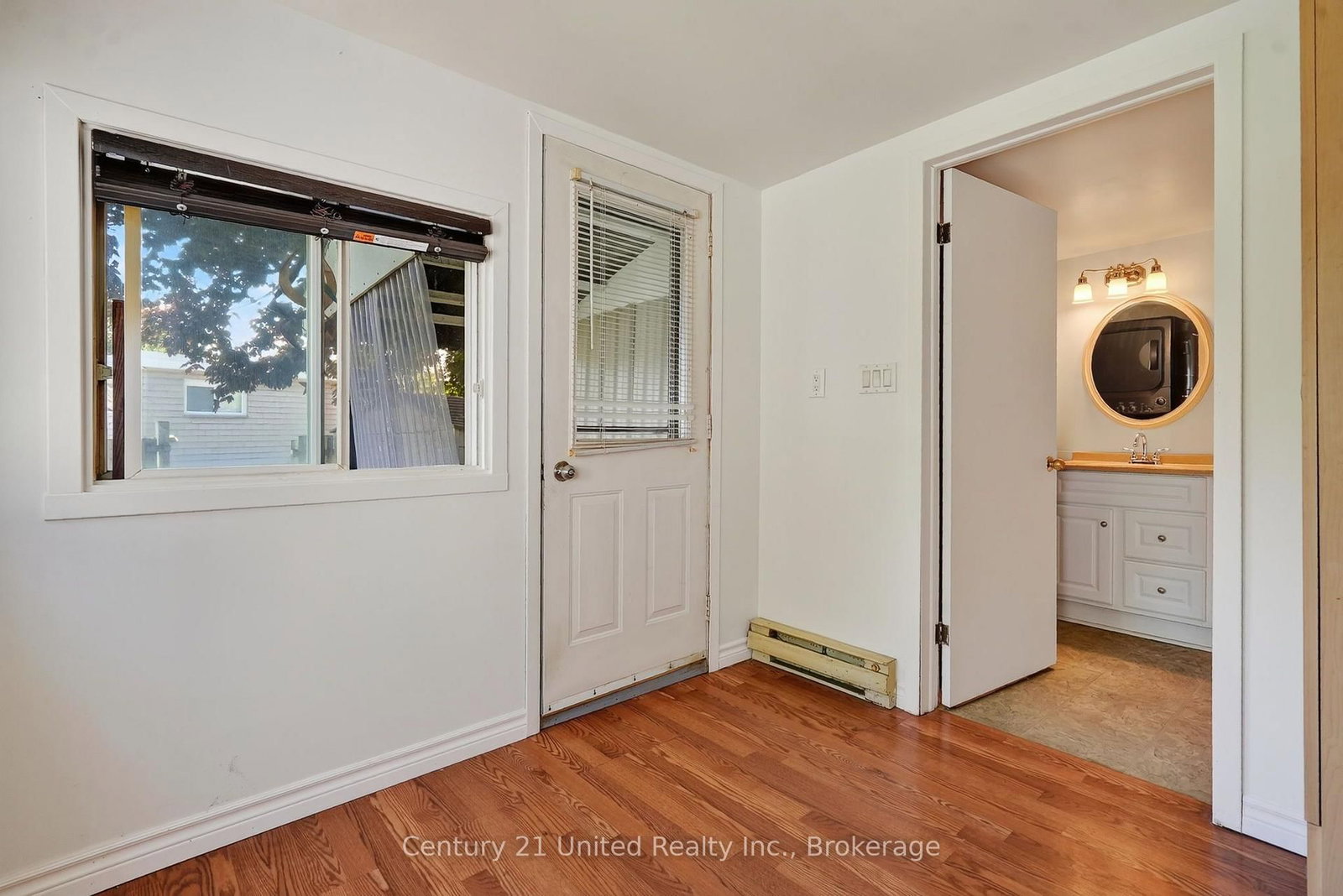 271 W University Avenue • Cobourg, ON photo 16