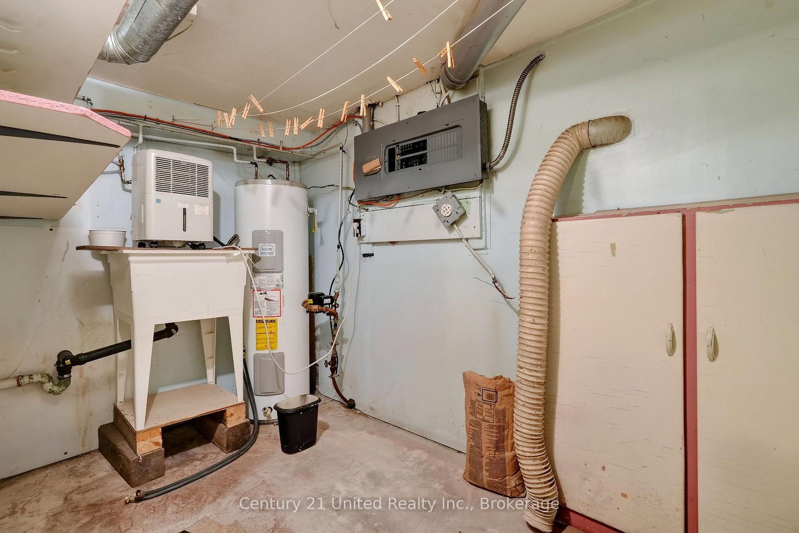271 W University Avenue • Cobourg, ON photo 29