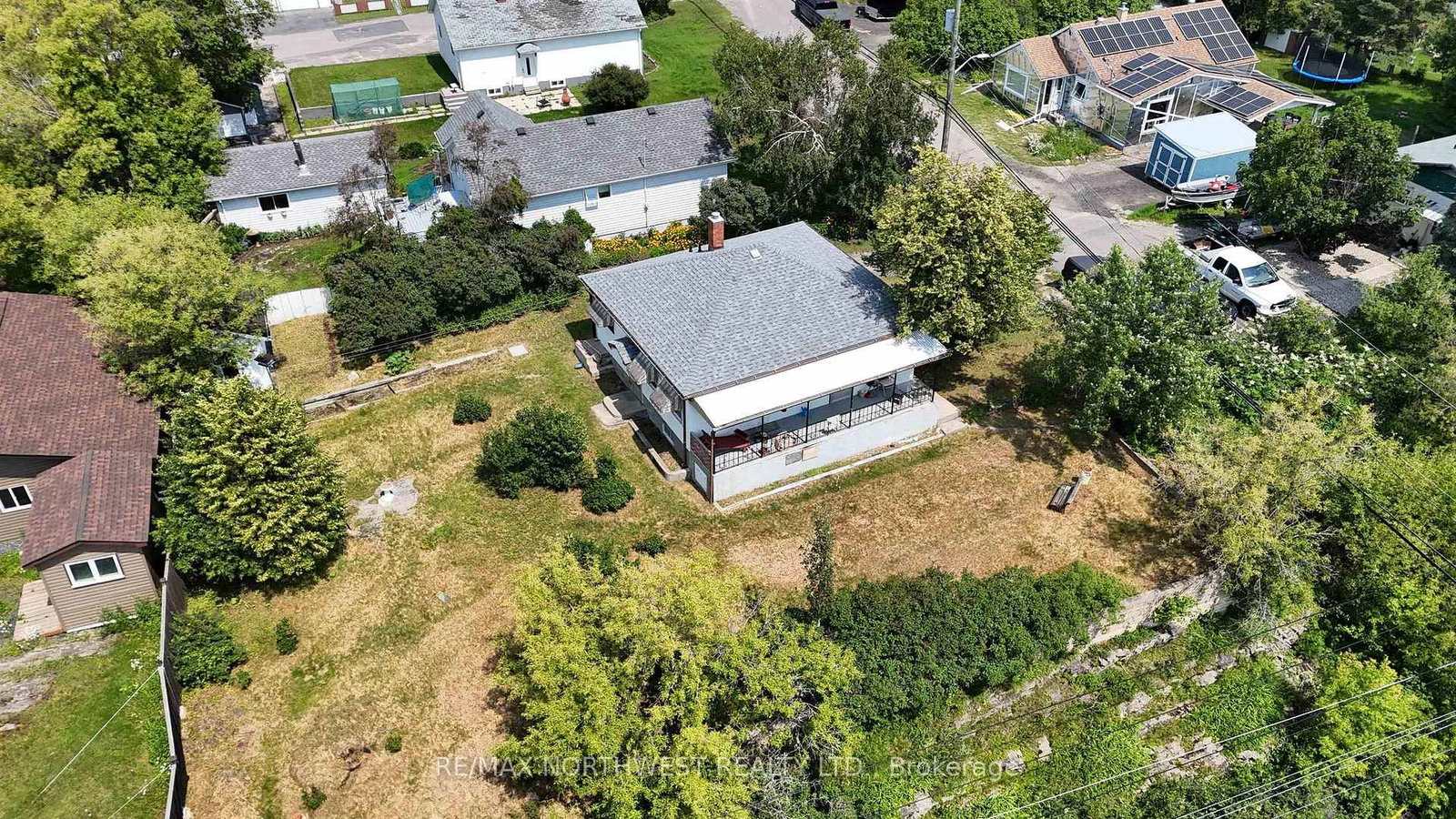 528 Eighth Street • Kenora, ON photo 19
