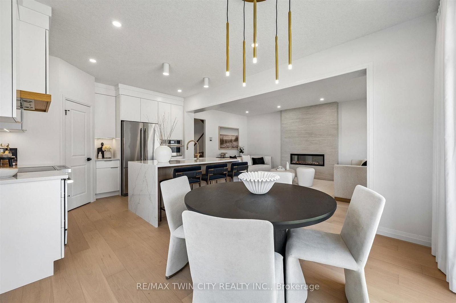 1681 Dunkirk Avenue • Woodstock, ON photo 17