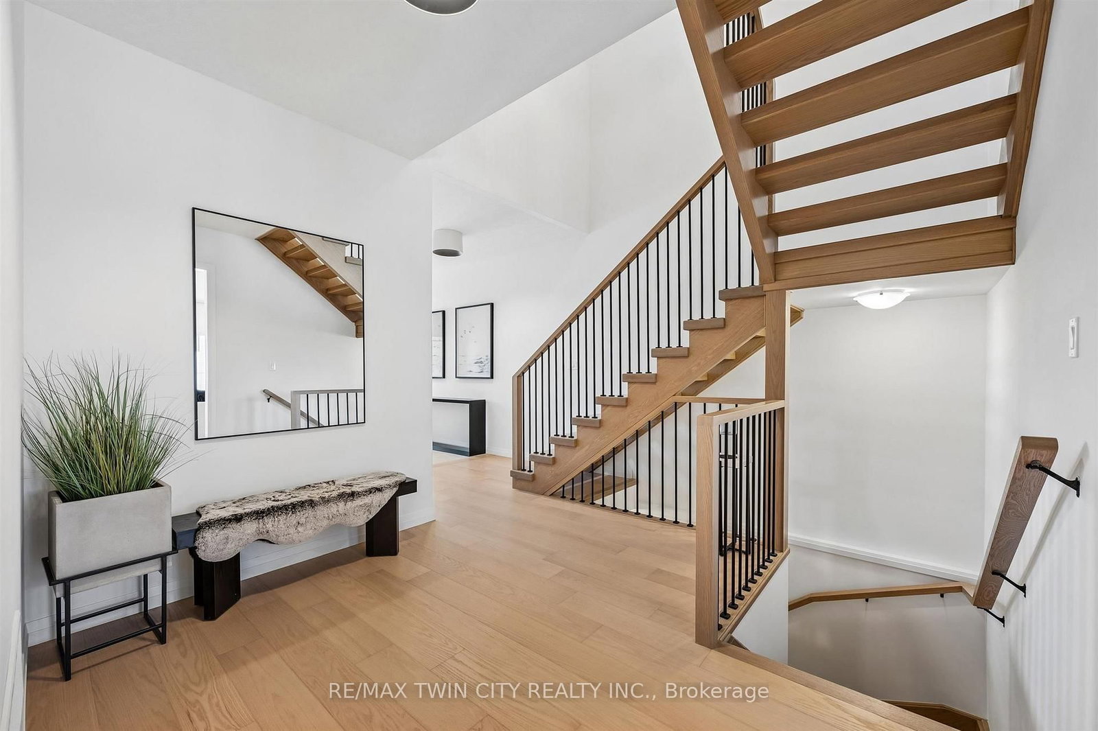 1681 Dunkirk Avenue • Woodstock, ON photo 20