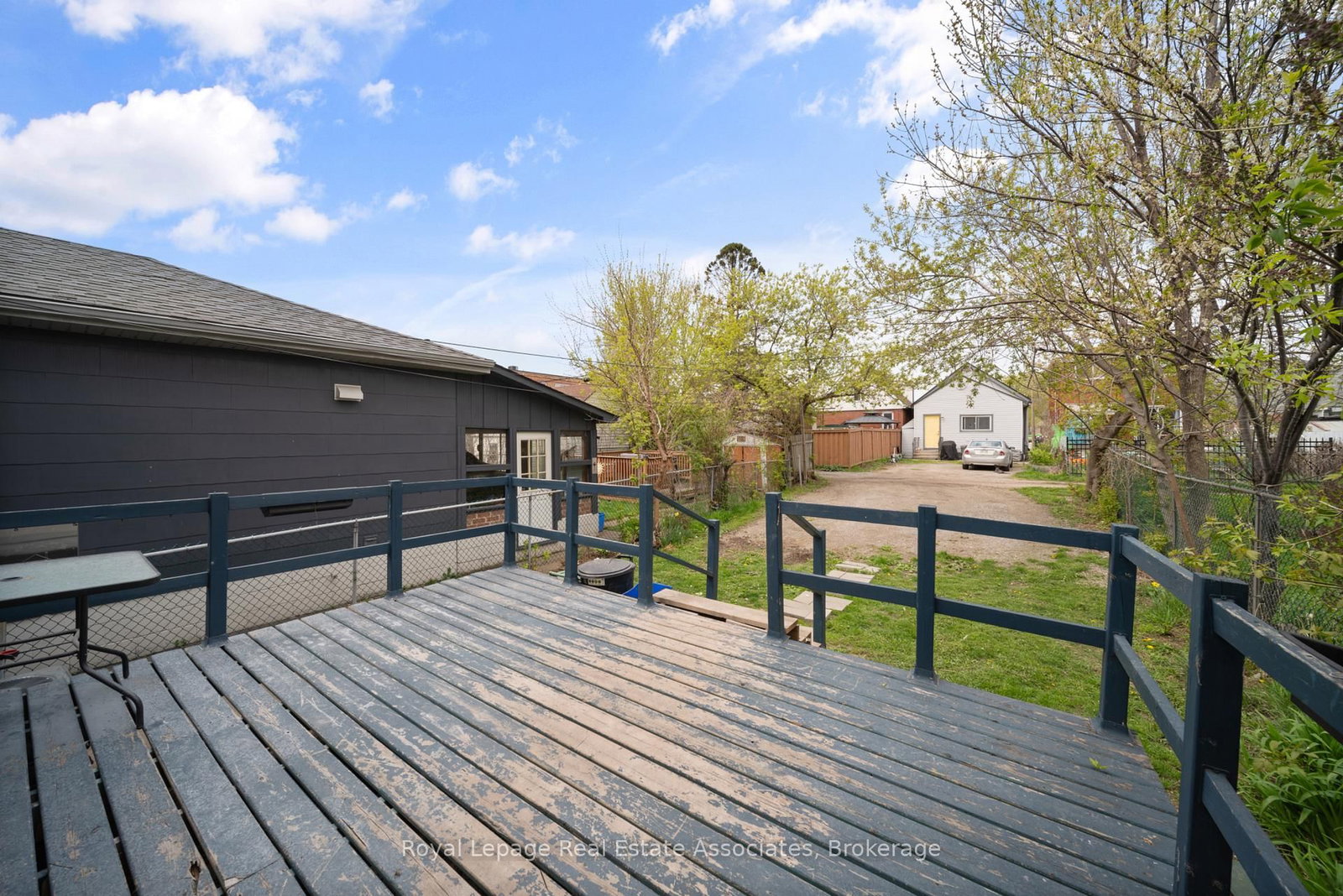305 Weir Street N • Hamilton, ON photo 24