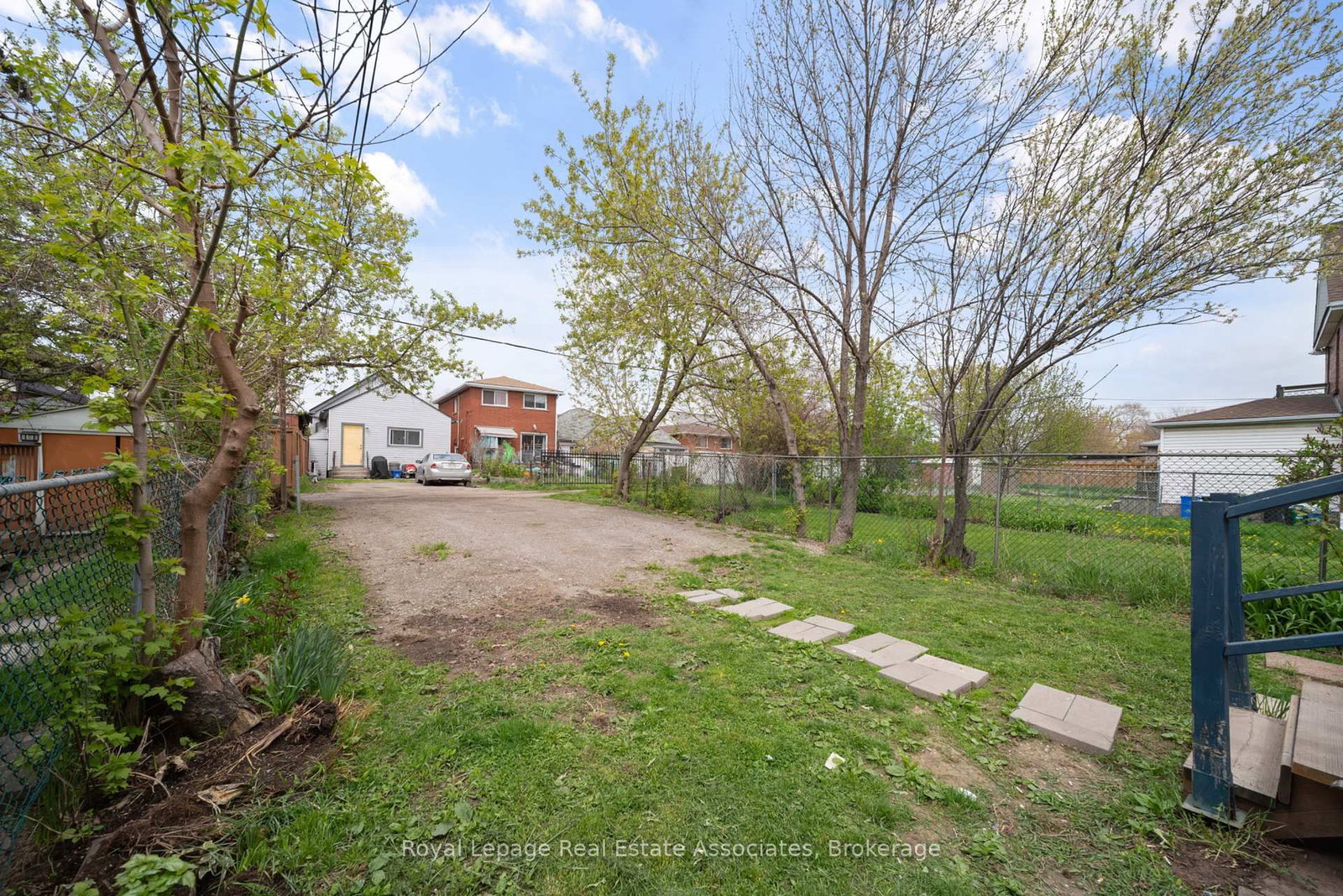 305 Weir Street N • Hamilton, ON photo 25