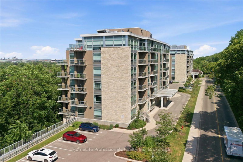 203 - 467 Charlton Avenue E