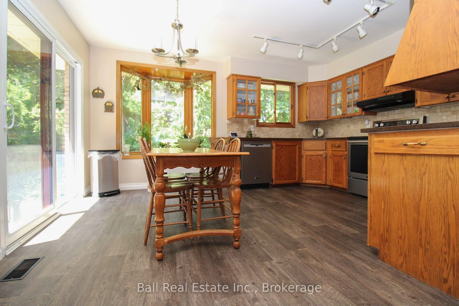 1559 Westbrook Drive • Peterborough, ON photo 9