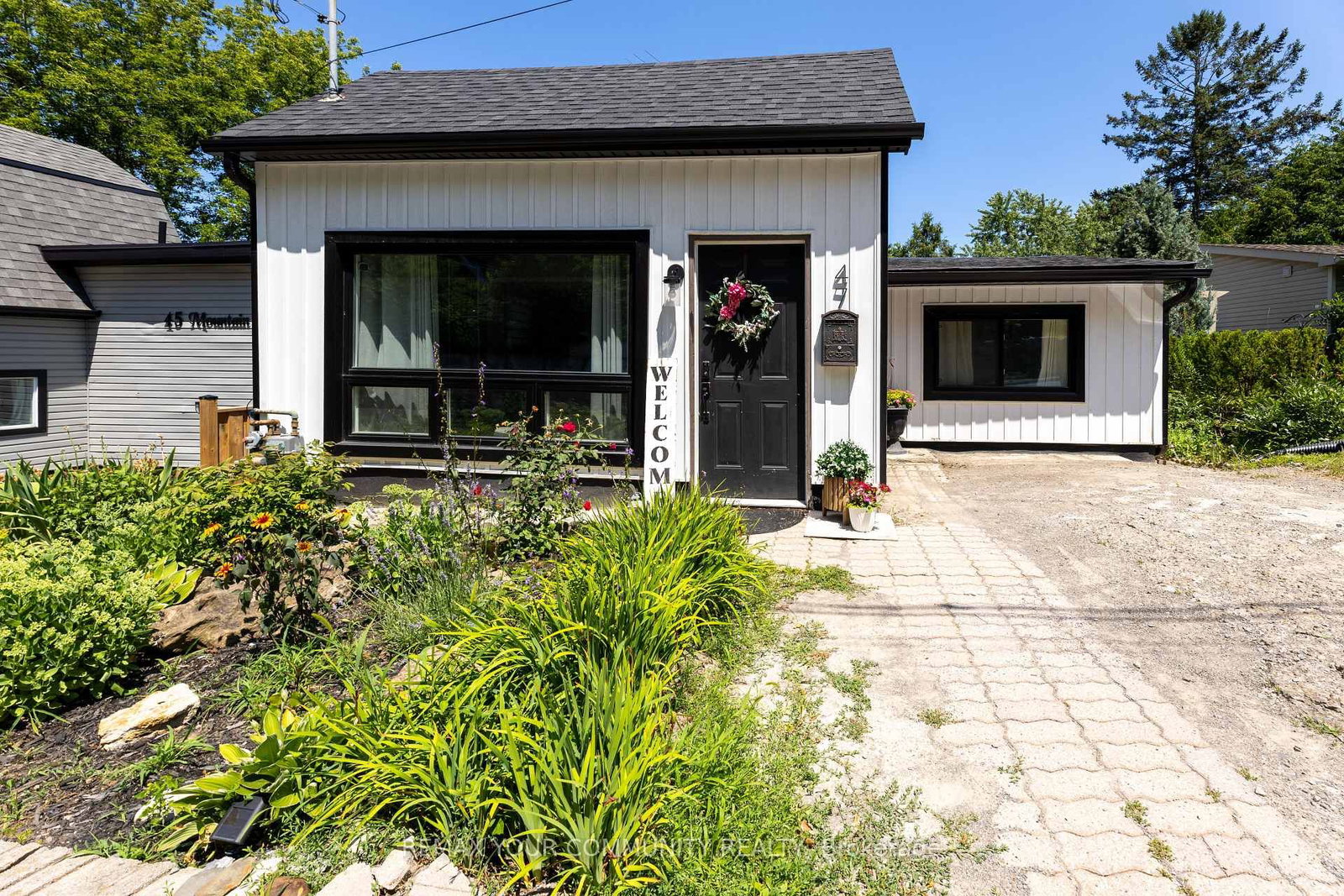 47 Mountain Street • Grimsby, ON photo 24