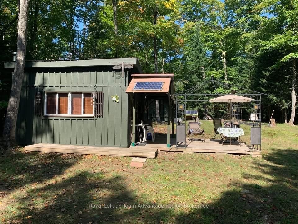 60WA Gooseneck Lake • Whitestone, ON photo 2