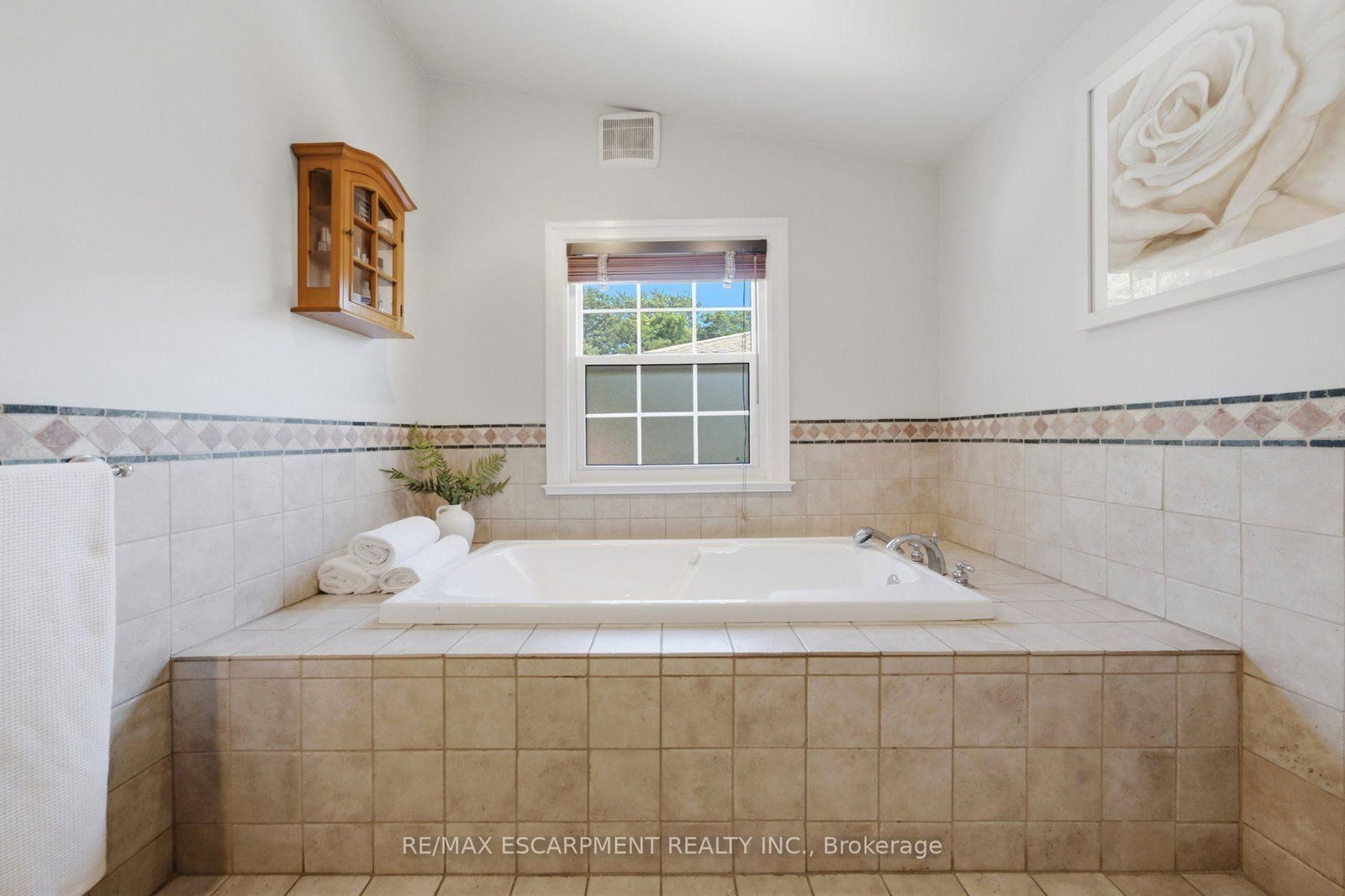92 AUCHMAR Road • Hamilton, ON photo 17