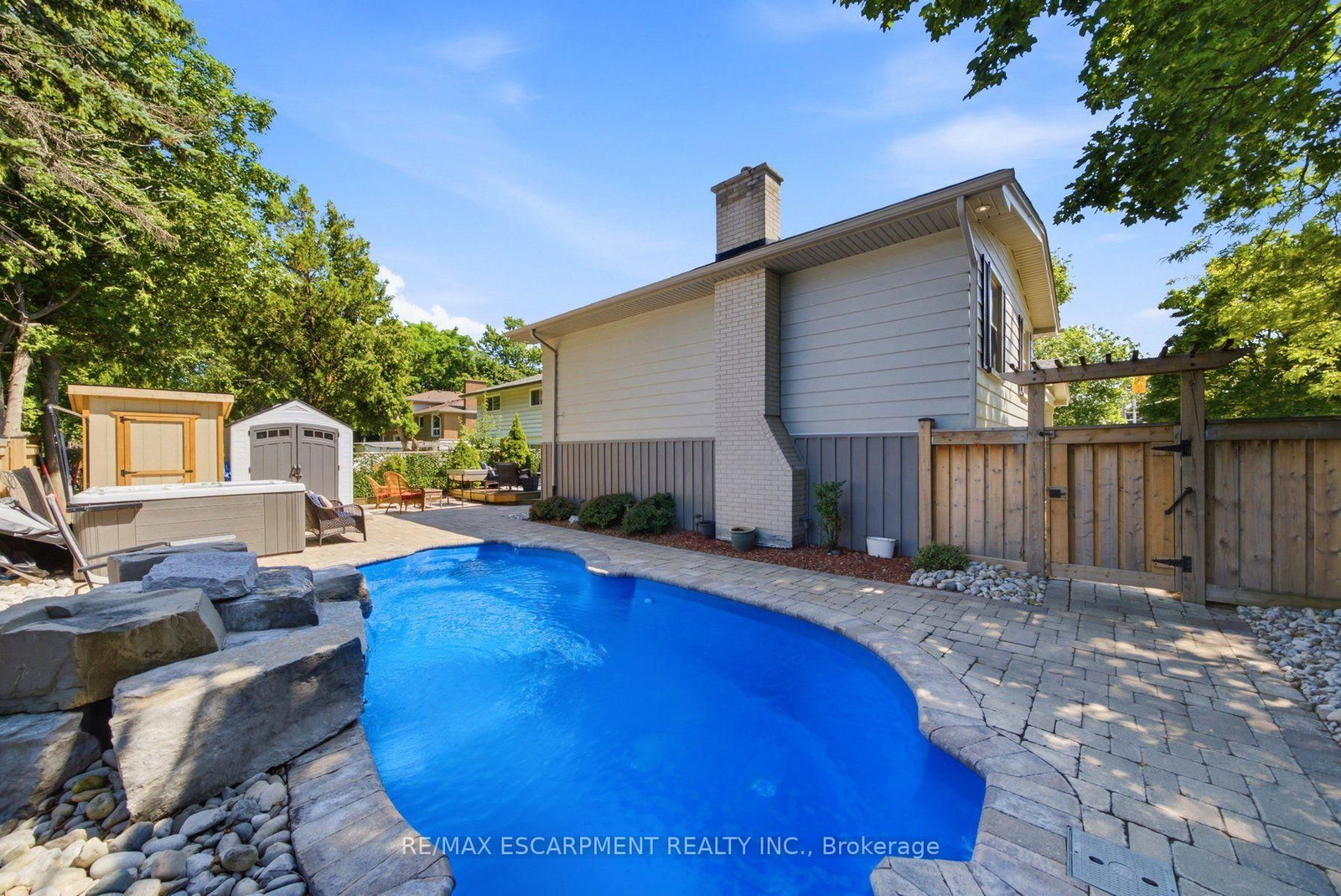 92 AUCHMAR Road • Hamilton, ON photo 33