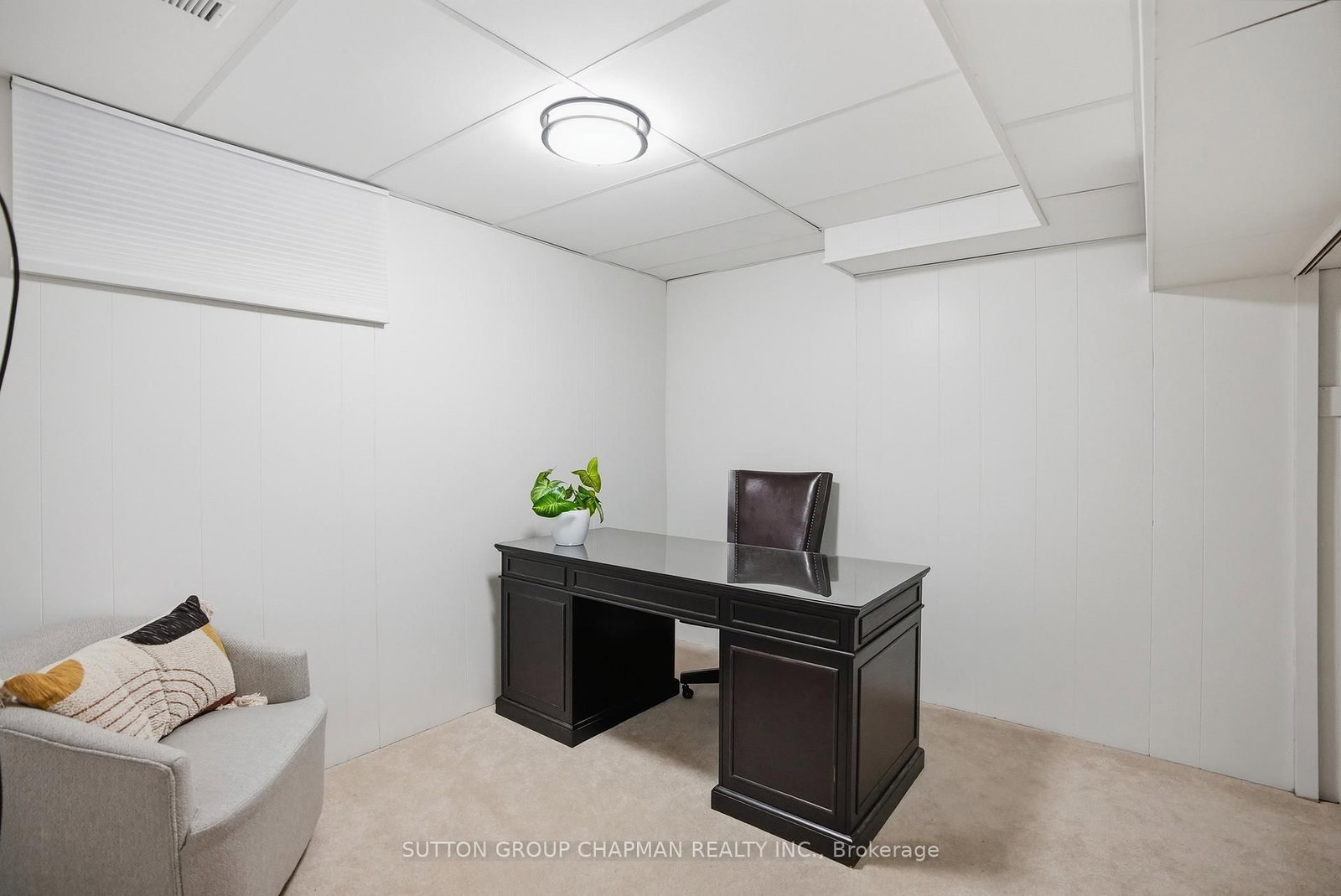 136 South Edgeware Road • St. Thomas, ON photo 16