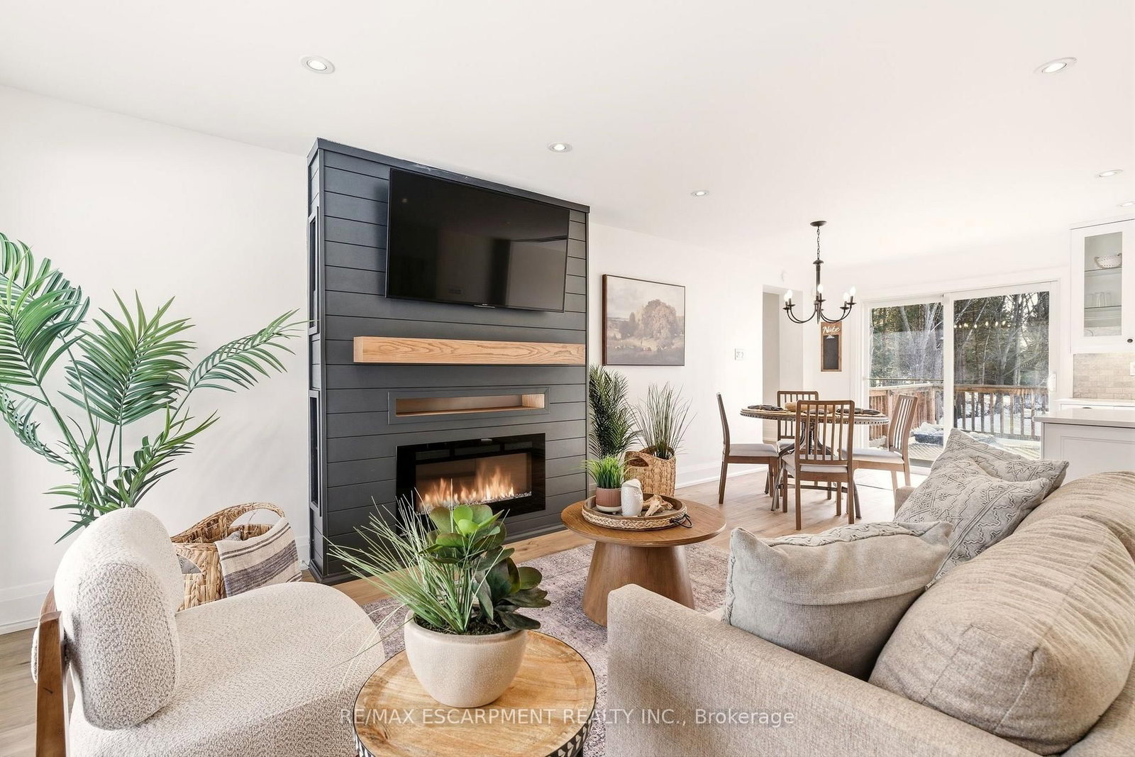 22 Rosebough Street • Hamilton, ON photo 9