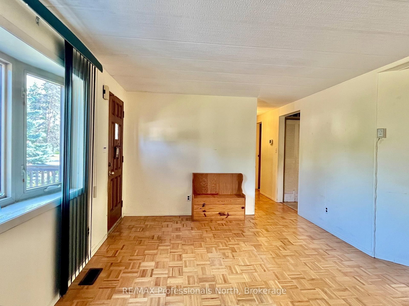 1034 Eighth Lane • Minden Hills, ON photo 14