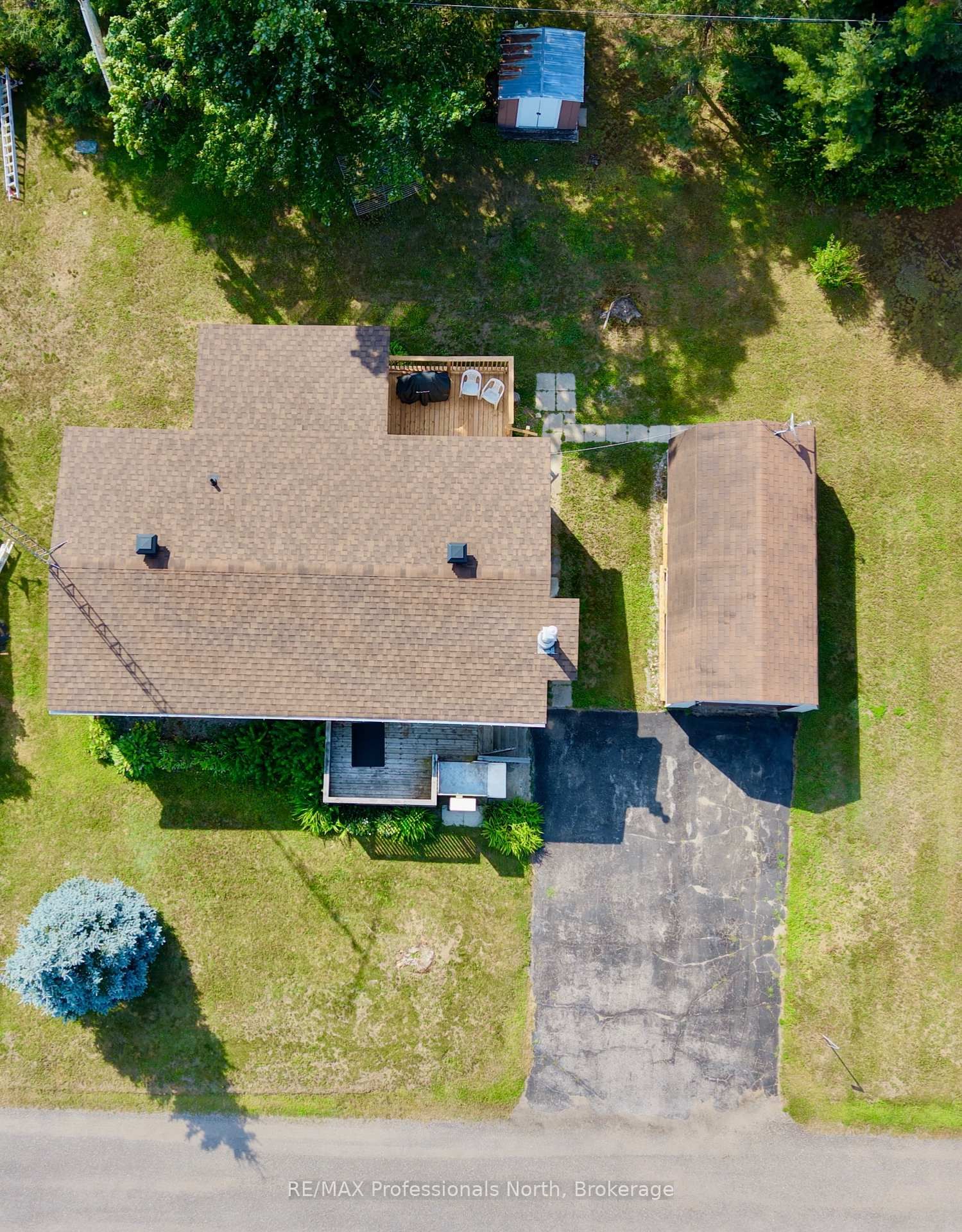 1034 Eighth Lane • Minden Hills, ON photo 42