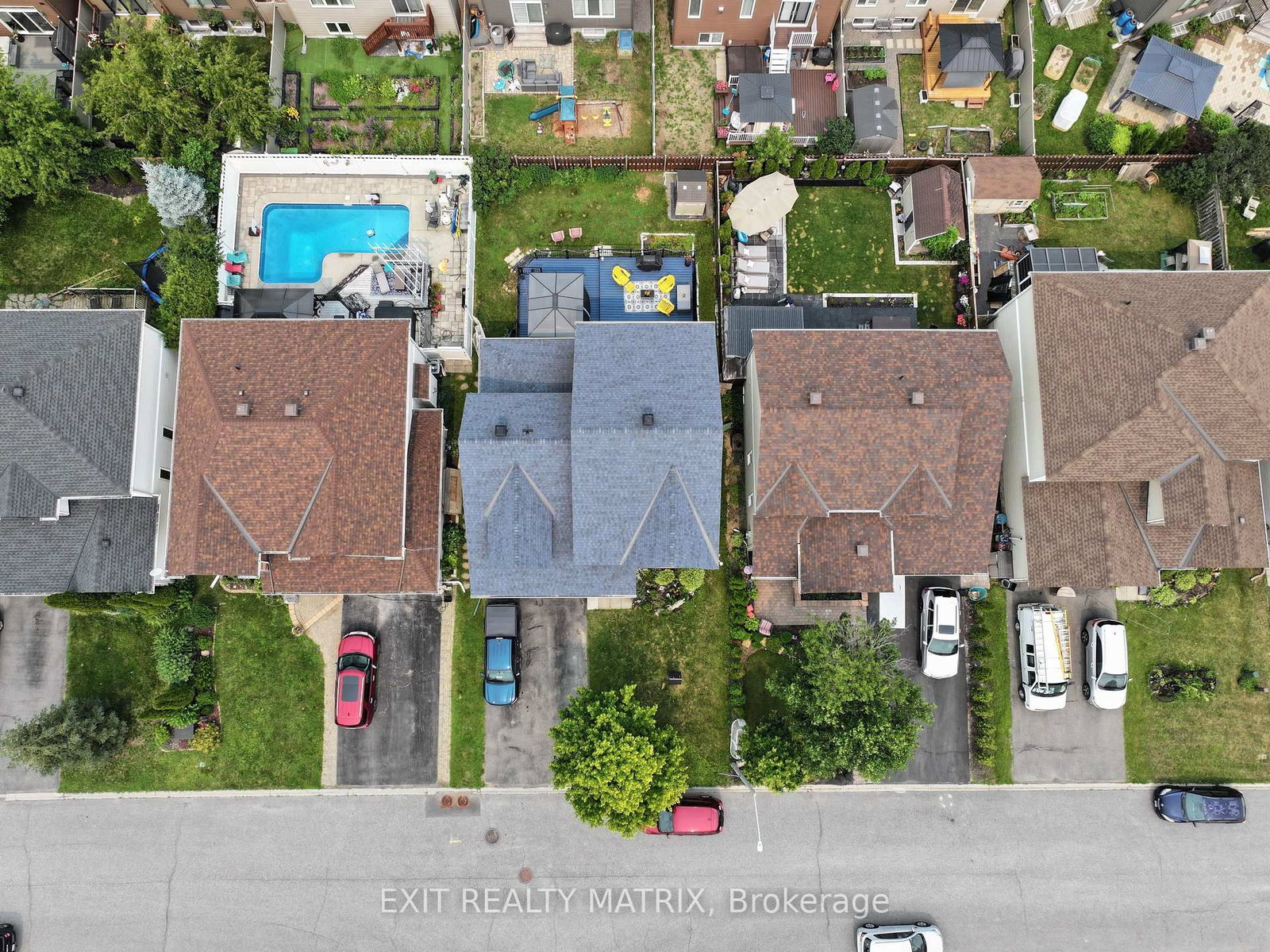 127 Stoney Pond Court • Ottawa, ON photo 42