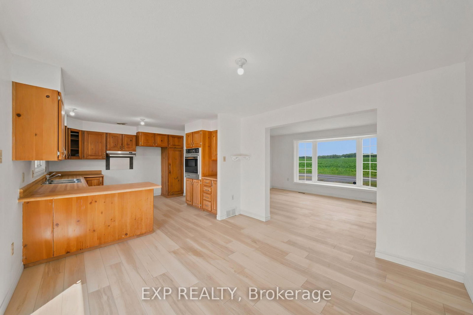 2740 CLAUDE DUVAL Side Road • The Nation, ON photo 13