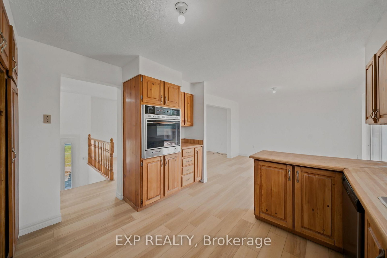 2740 CLAUDE DUVAL Side Road • The Nation, ON photo 15