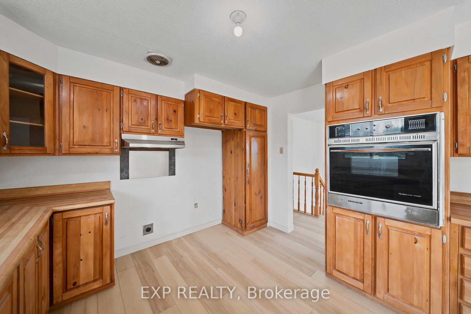 2740 CLAUDE DUVAL Side Road • The Nation, ON photo 16