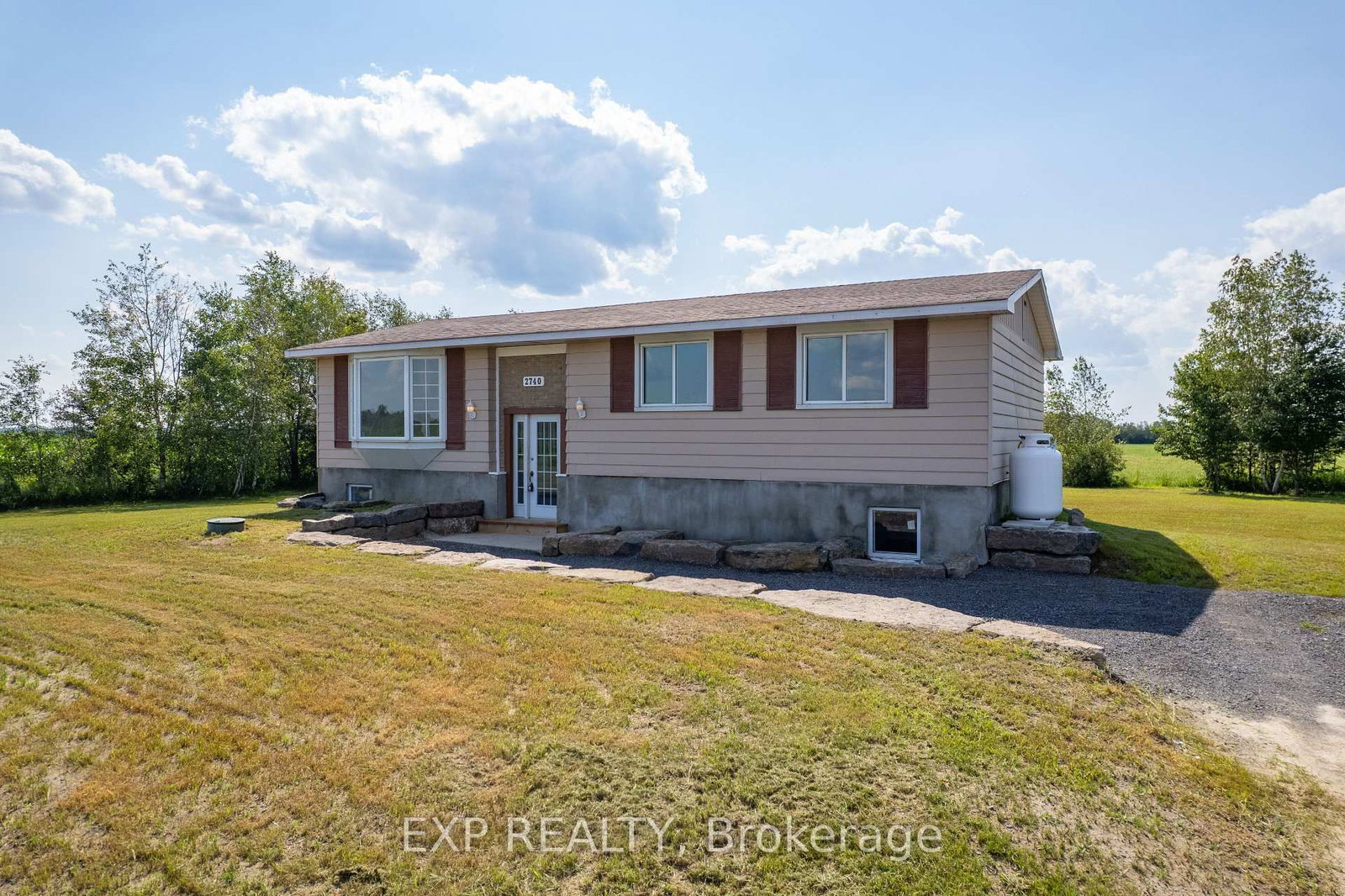 2740 CLAUDE DUVAL Side Road • The Nation, ON photo 2