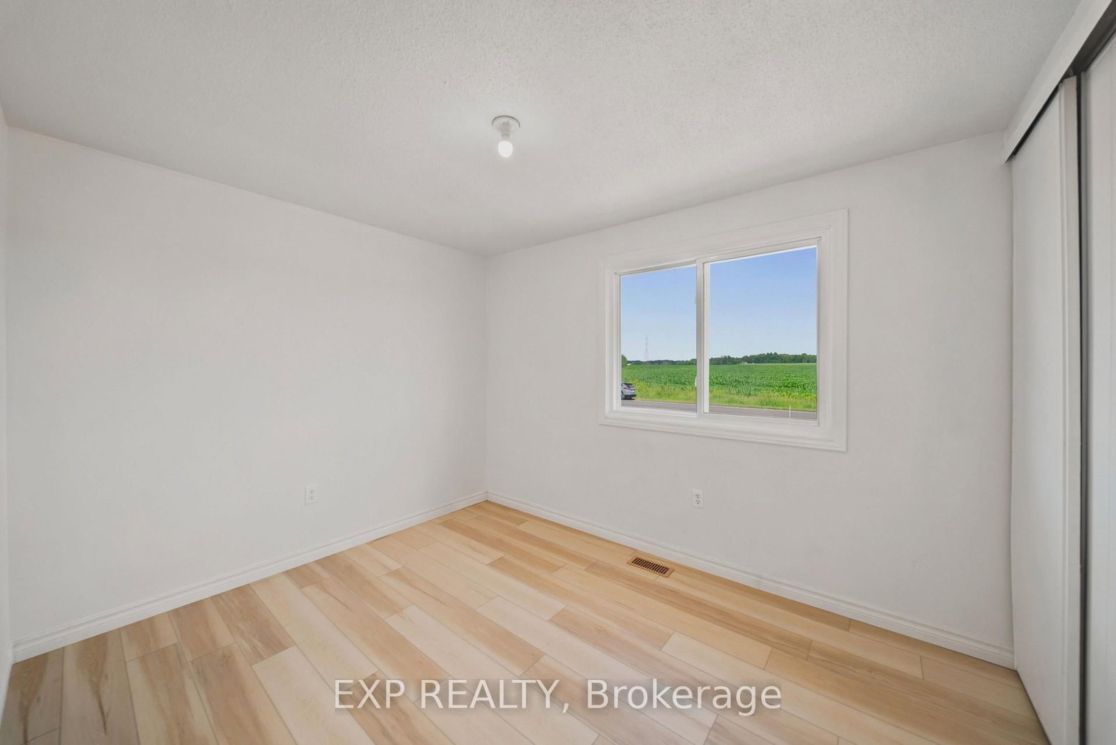 2740 CLAUDE DUVAL Side Road • The Nation, ON photo 25