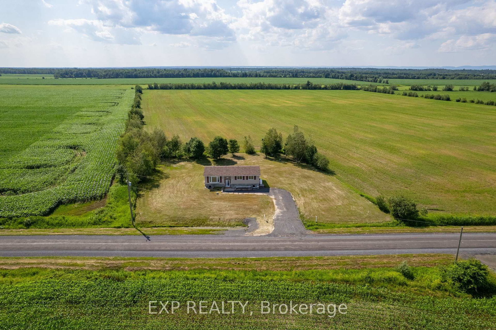 2740 CLAUDE DUVAL Side Road • The Nation, ON photo 4