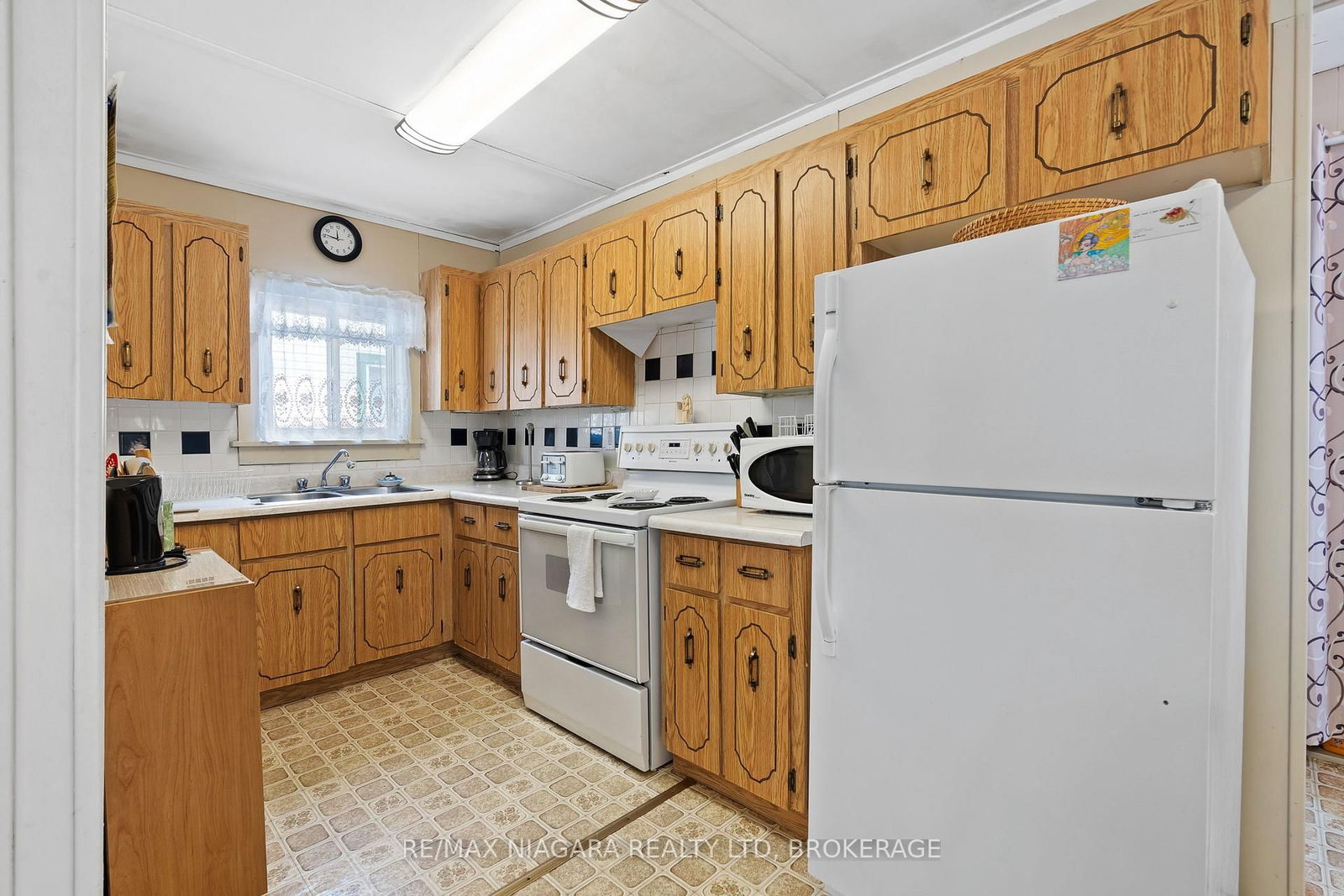 388 Ashwood Avenue • Fort Erie, ON photo 8