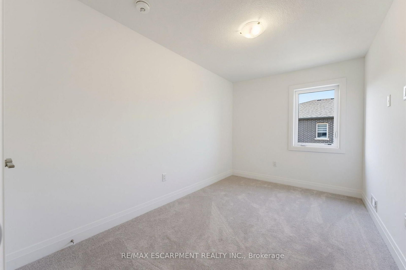10 CLEAR VALLEY Lane • Hamilton, ON photo 14