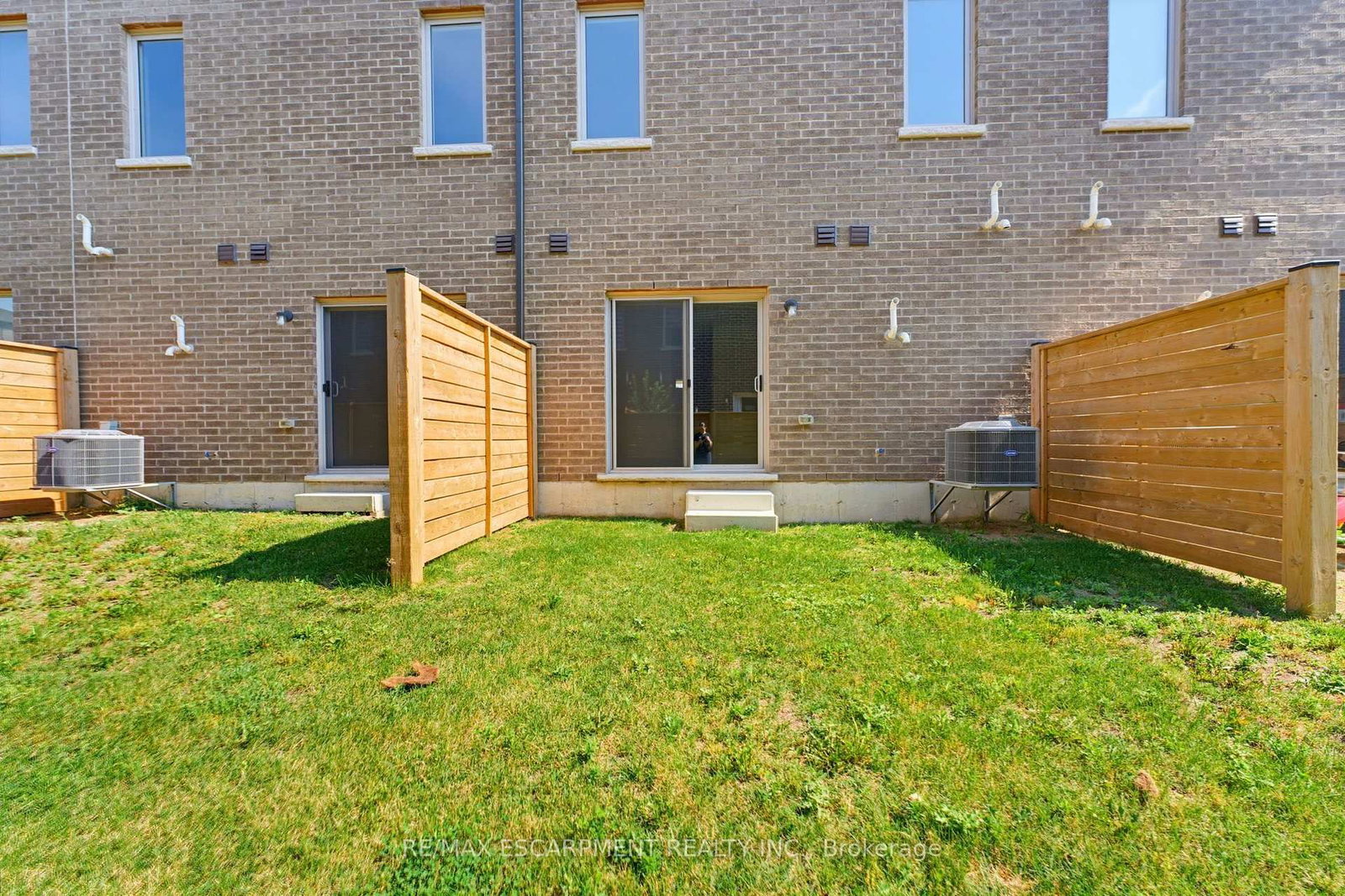 10 CLEAR VALLEY Lane • Hamilton, ON photo 17