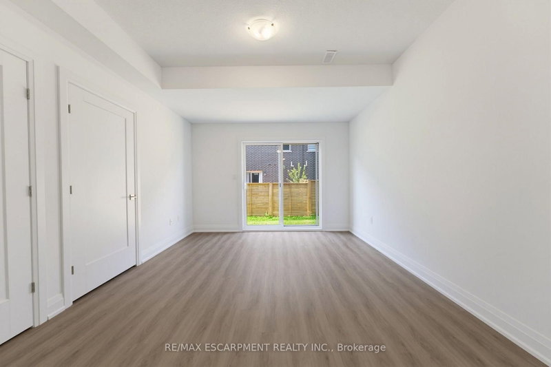 10 CLEAR VALLEY Lane