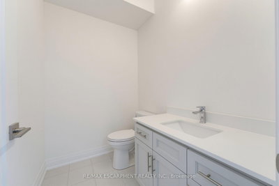 10 CLEAR VALLEY Lane • Hamilton, ON photo 8
