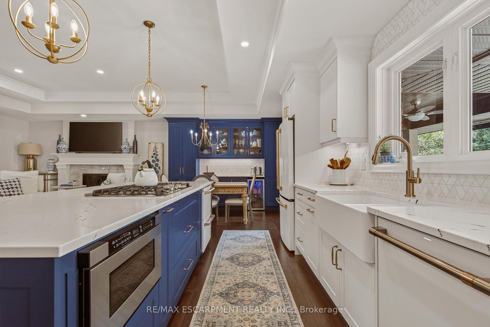 302 Harmony Road • Hamilton, ON photo 12