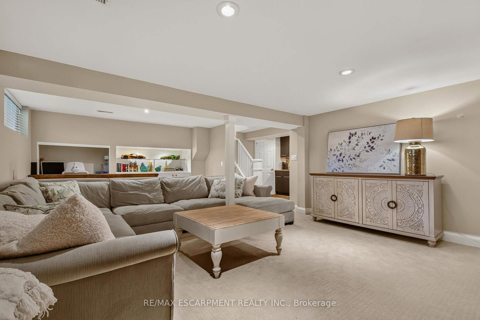 302 Harmony Road • Hamilton, ON photo 30