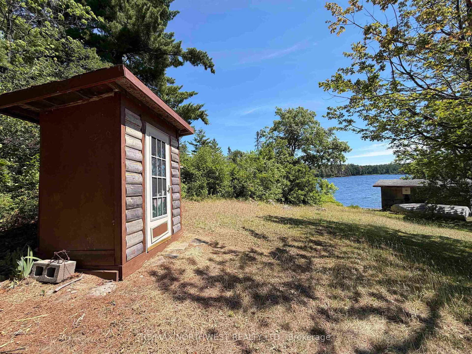 G1686 Rainy Lake • Rainy River Remote Area, ON photo 28