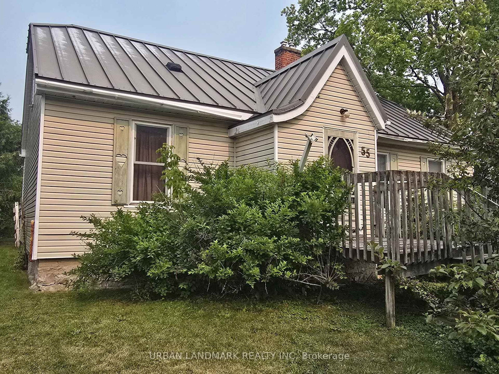 55 Nelson Street • Madoc, ON photo 2
