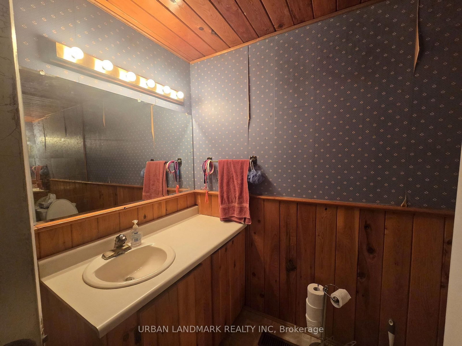 55 Nelson Street • Madoc, ON photo 27