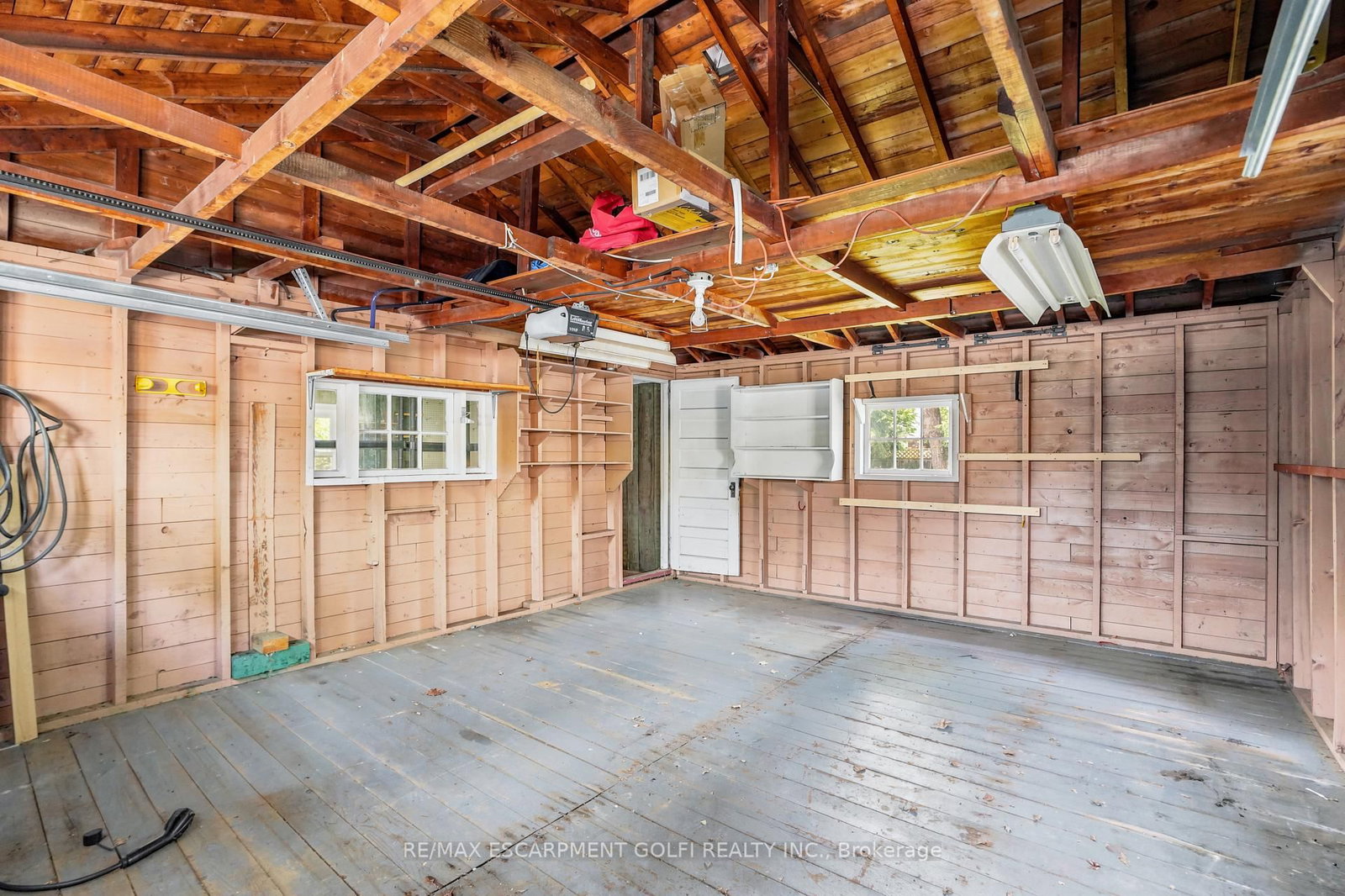545 W Mohawk Road • Hamilton, ON photo 28