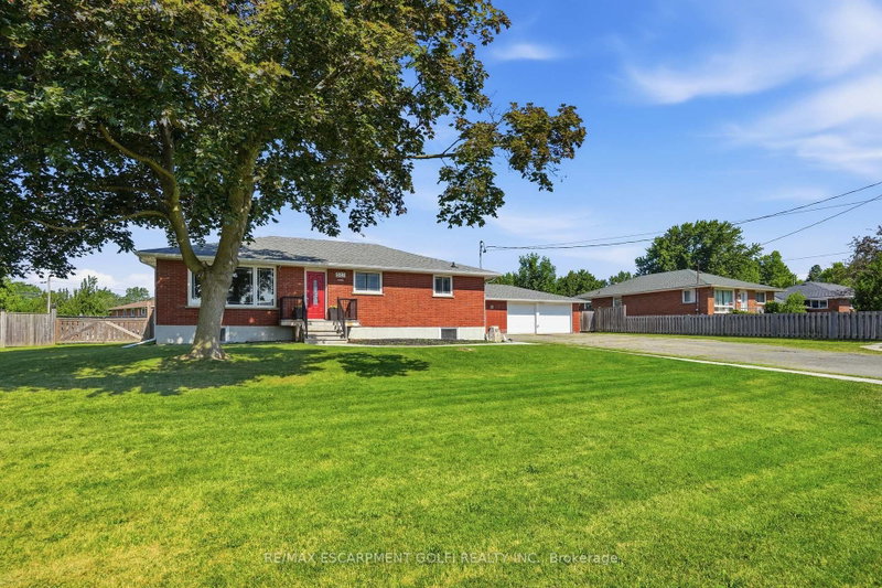 527 Walden Boulevard