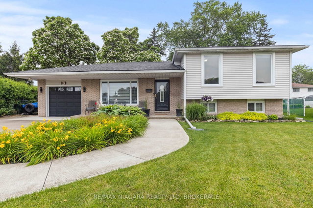 10 Acadia Court