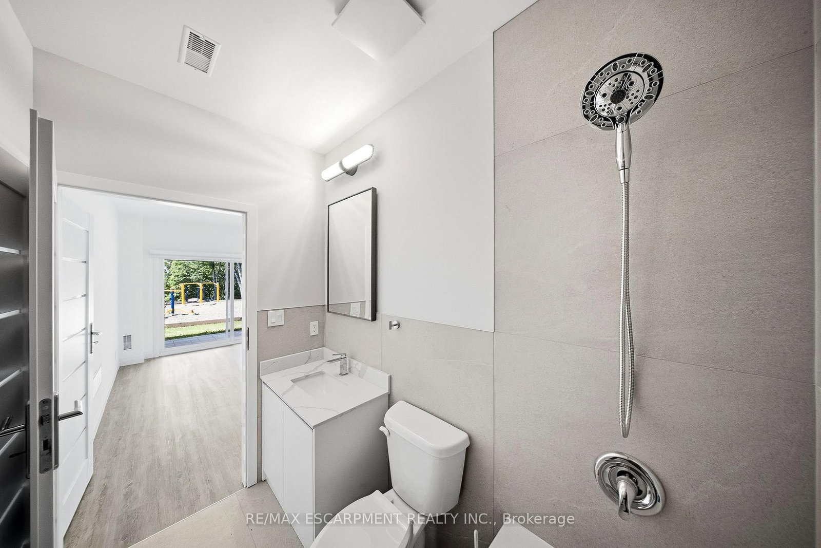 33 Horizon Lane • #2 • Huntsville, ON photo 28
