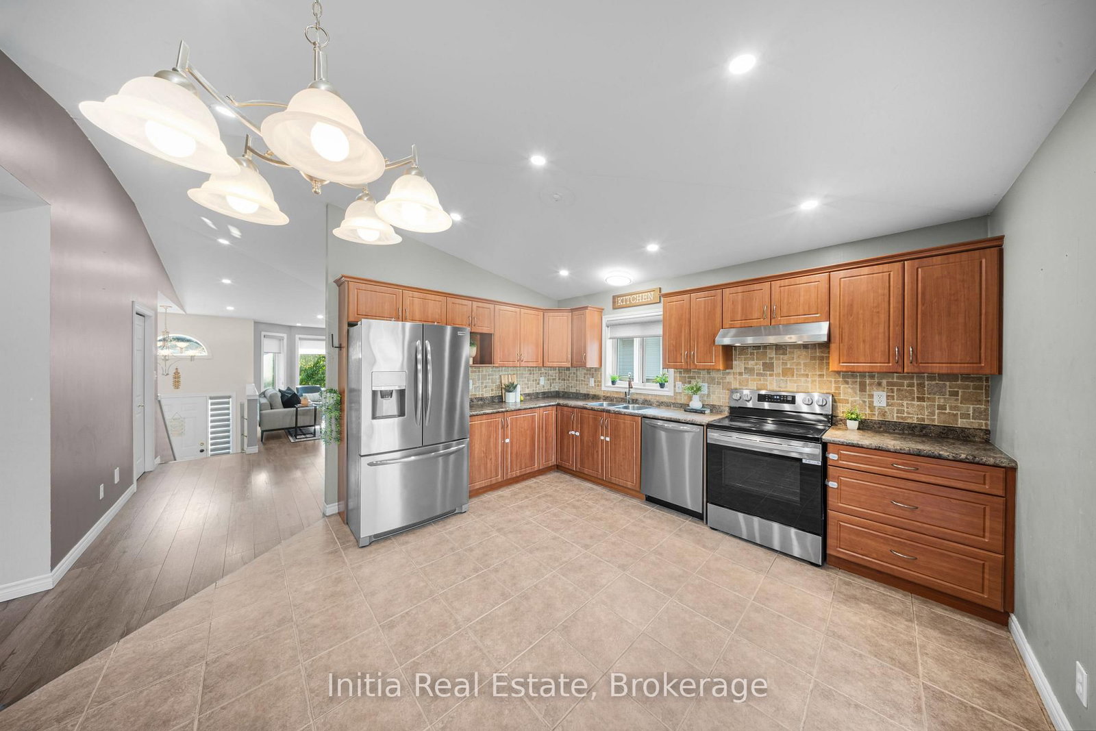 1412 Katella Avenue • Windsor, ON photo 14