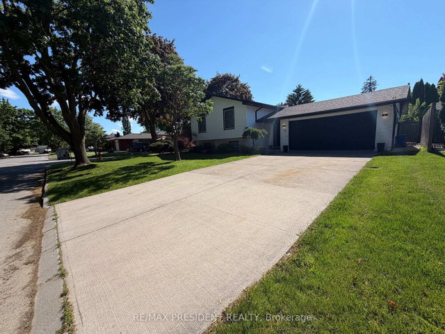 45 Royal Oak Drive