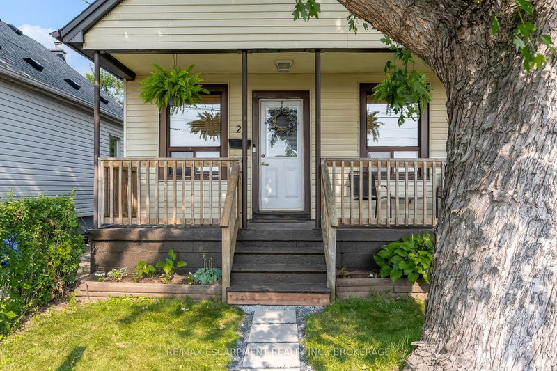 25 Mckinstry Street