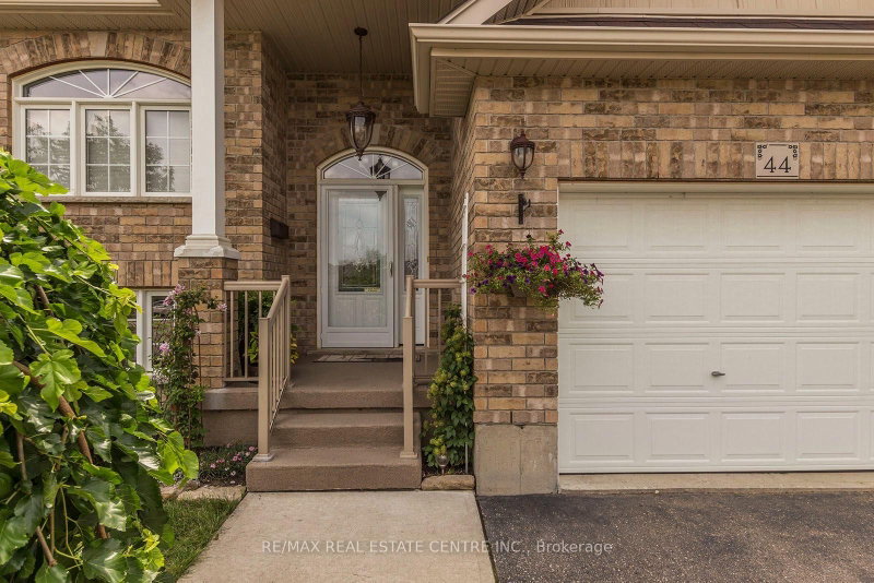 44 Lemon Grass Street