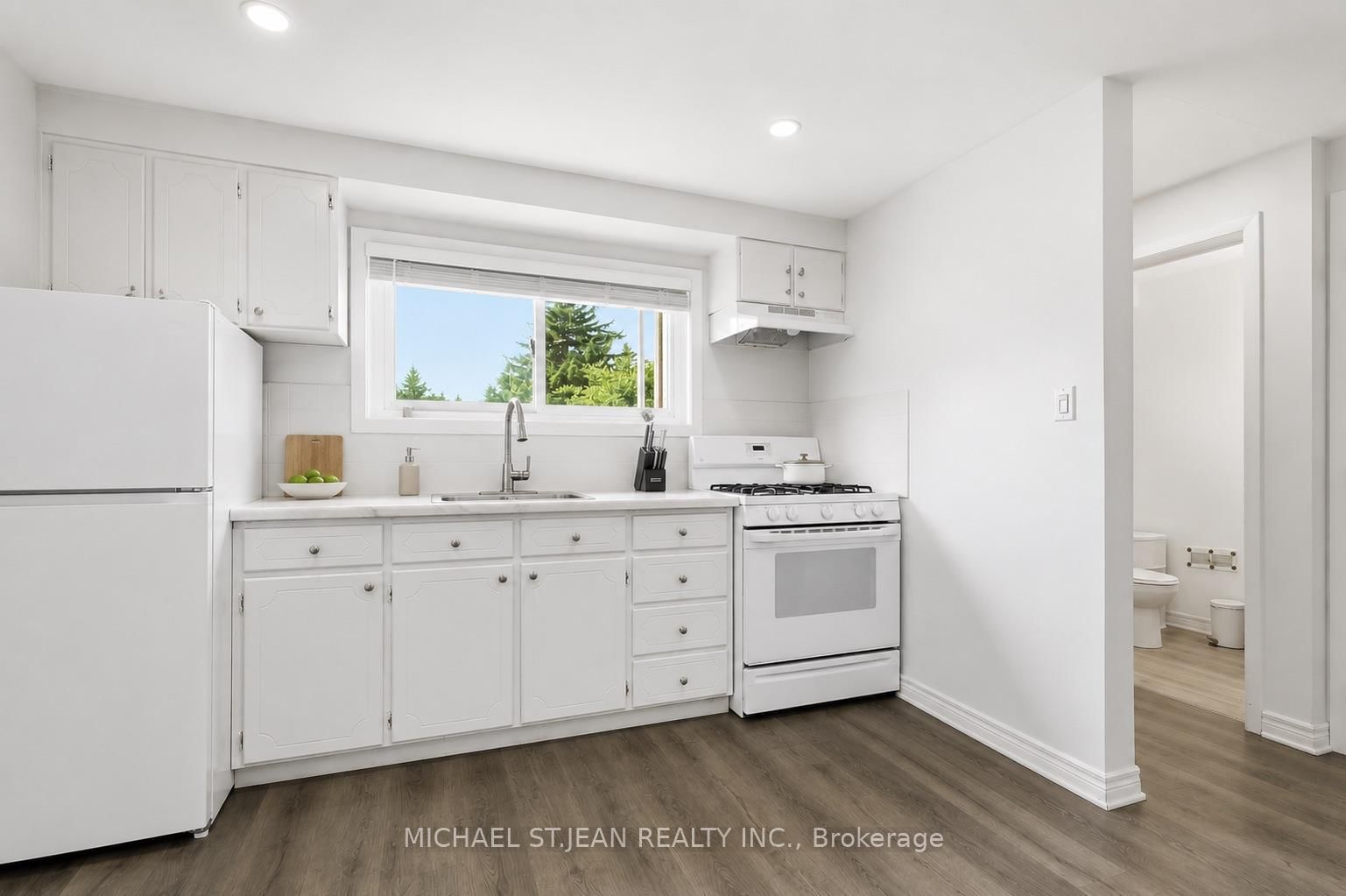 6562 Glengate Street • Niagara Falls, ON photo 18