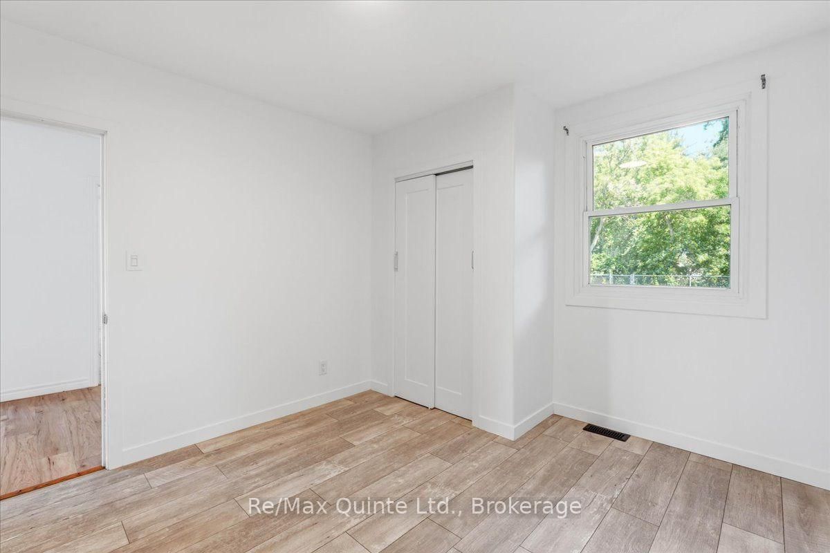 86 Princess Street • Quinte West, ON photo 9