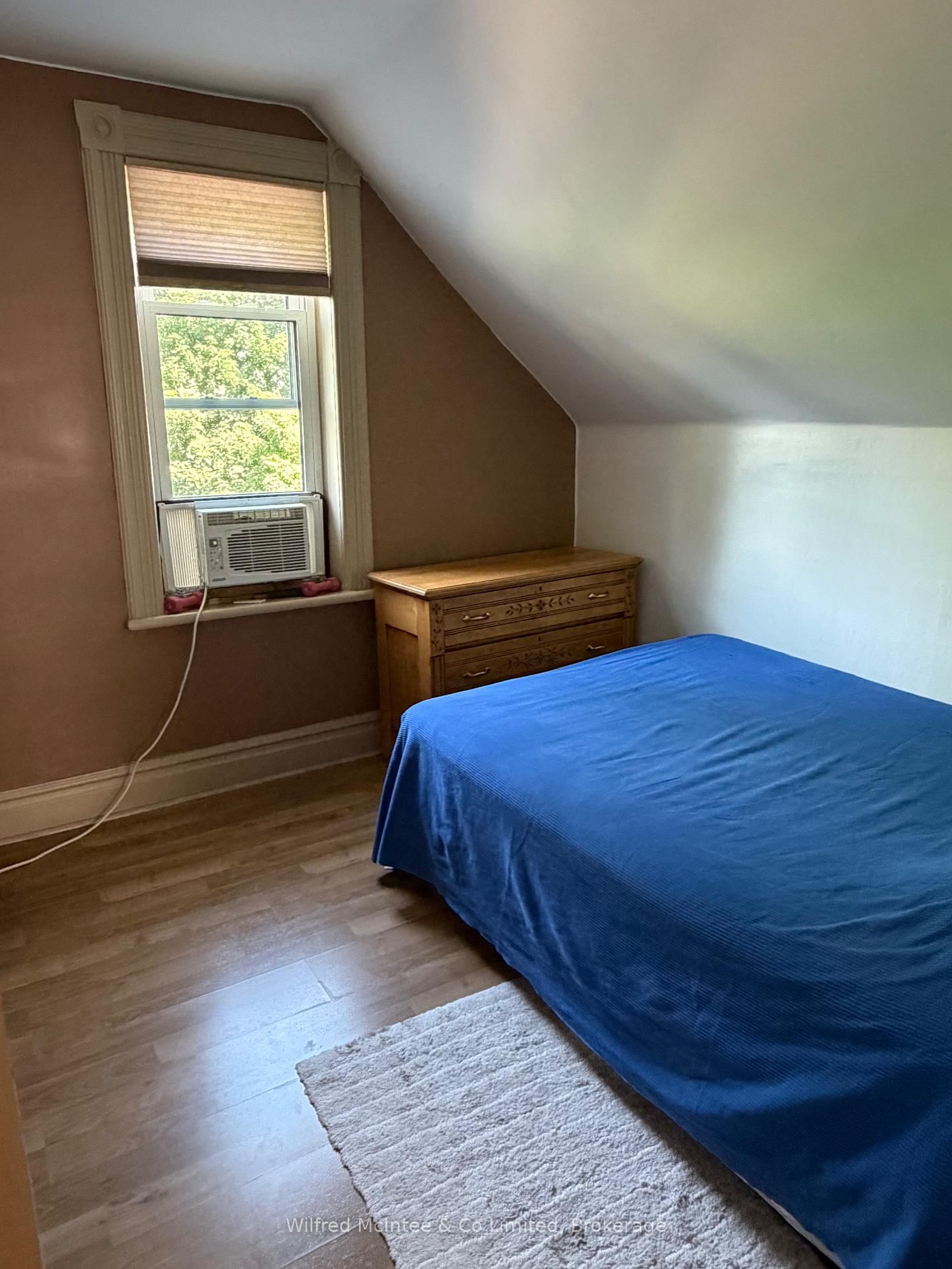 393 7th Avenue • Hanover, ON photo 23