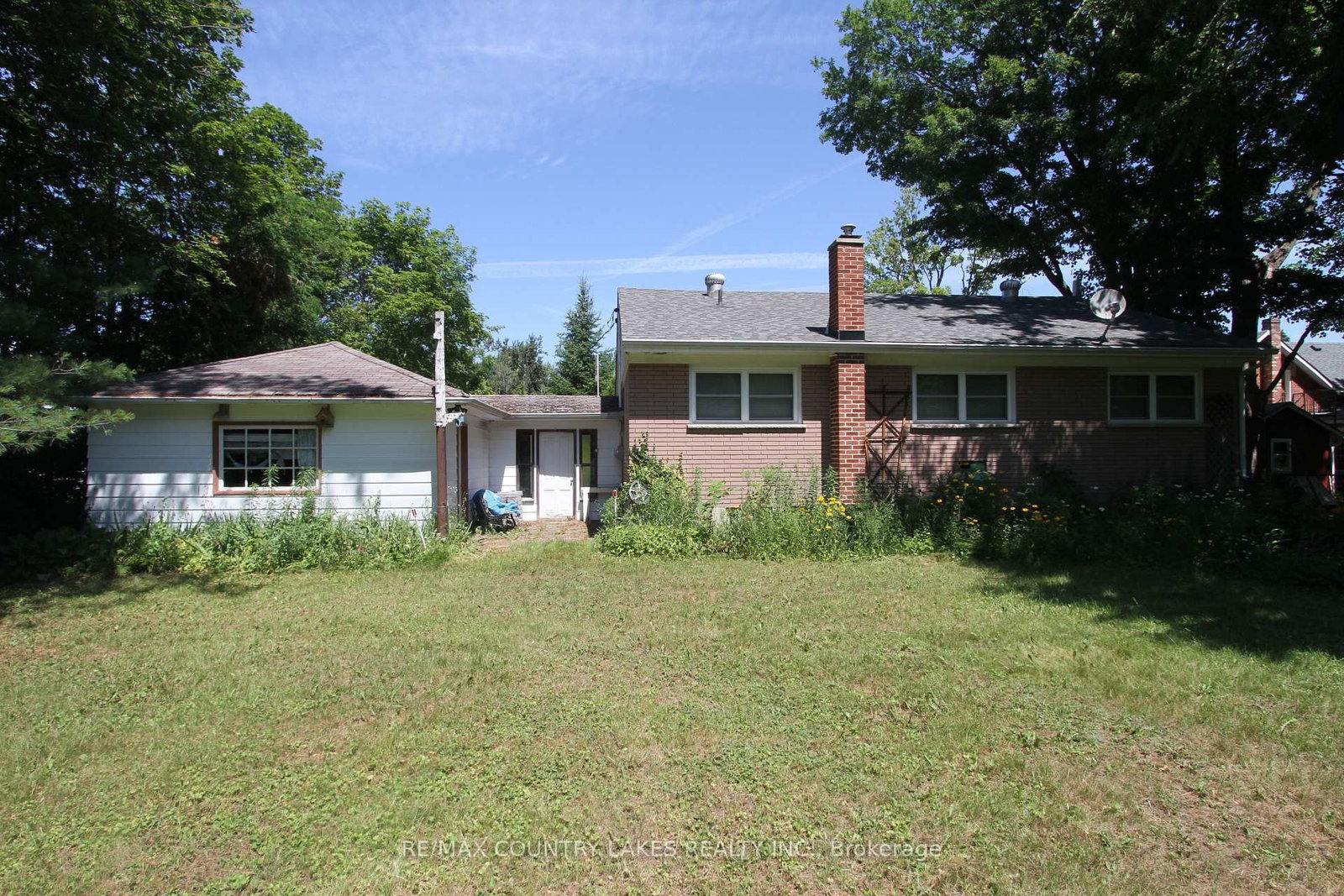 986 Portage Road • Kawartha Lakes, ON photo 2