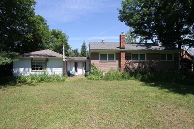 986 Portage Road • Kawartha Lakes, ON photo 2