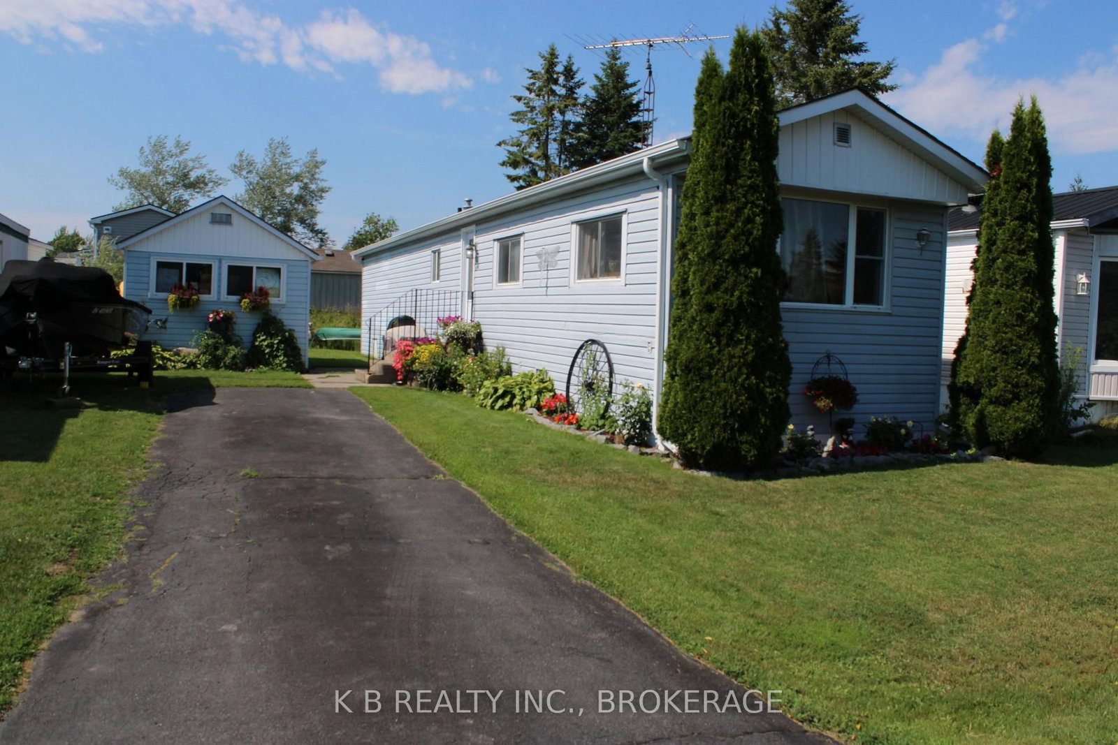4 Cedar Street W • Greater Napanee, ON photo 16