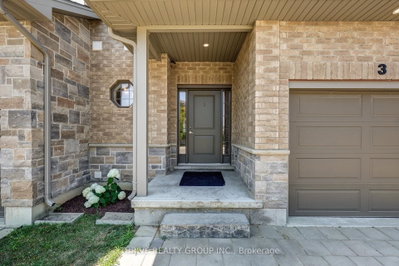 2910 Tokala Trail • #3 • London North, ON photo 5