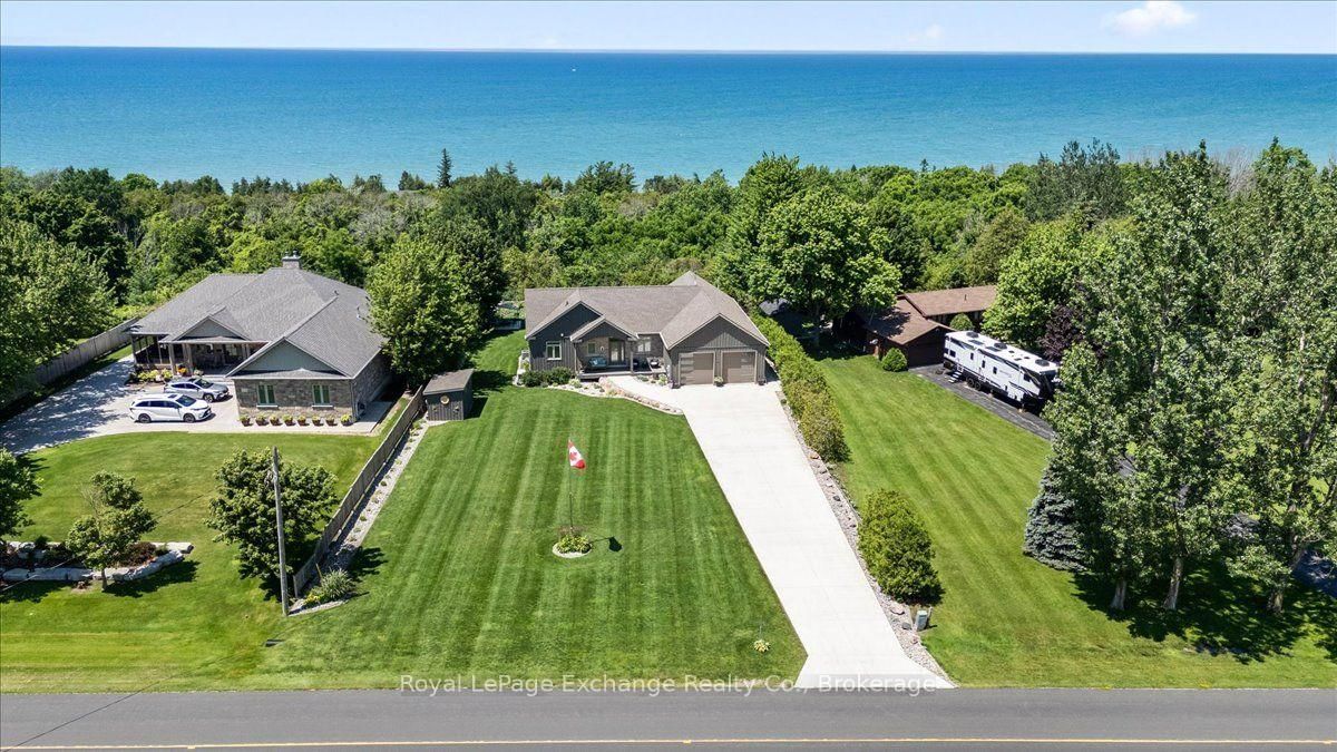 810 Lake Range Drive • Huron-Kinloss, ON photo 1